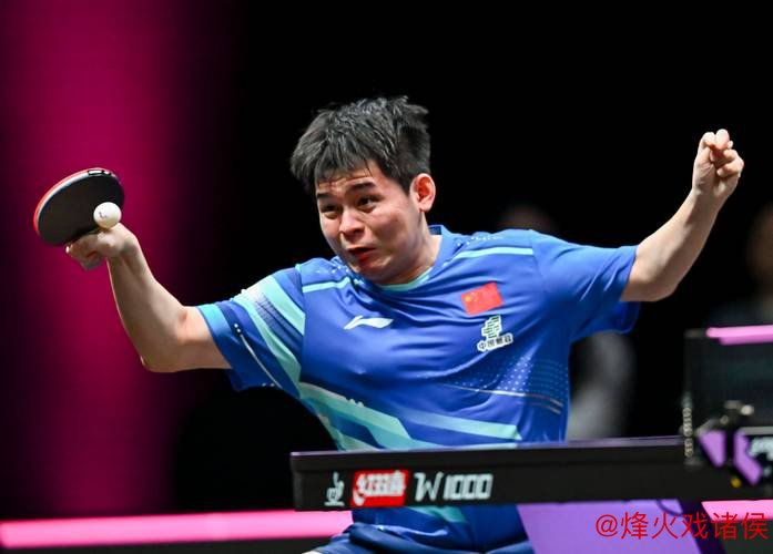 WTT多哈冠军赛｜林诗栋带伤力克梁靖崑，艰难晋级男单四强