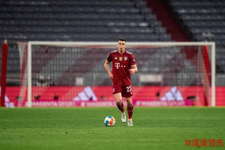 德甲-穆勒莱万齐建功蒂亚戈破荒 拜仁4-0升次席